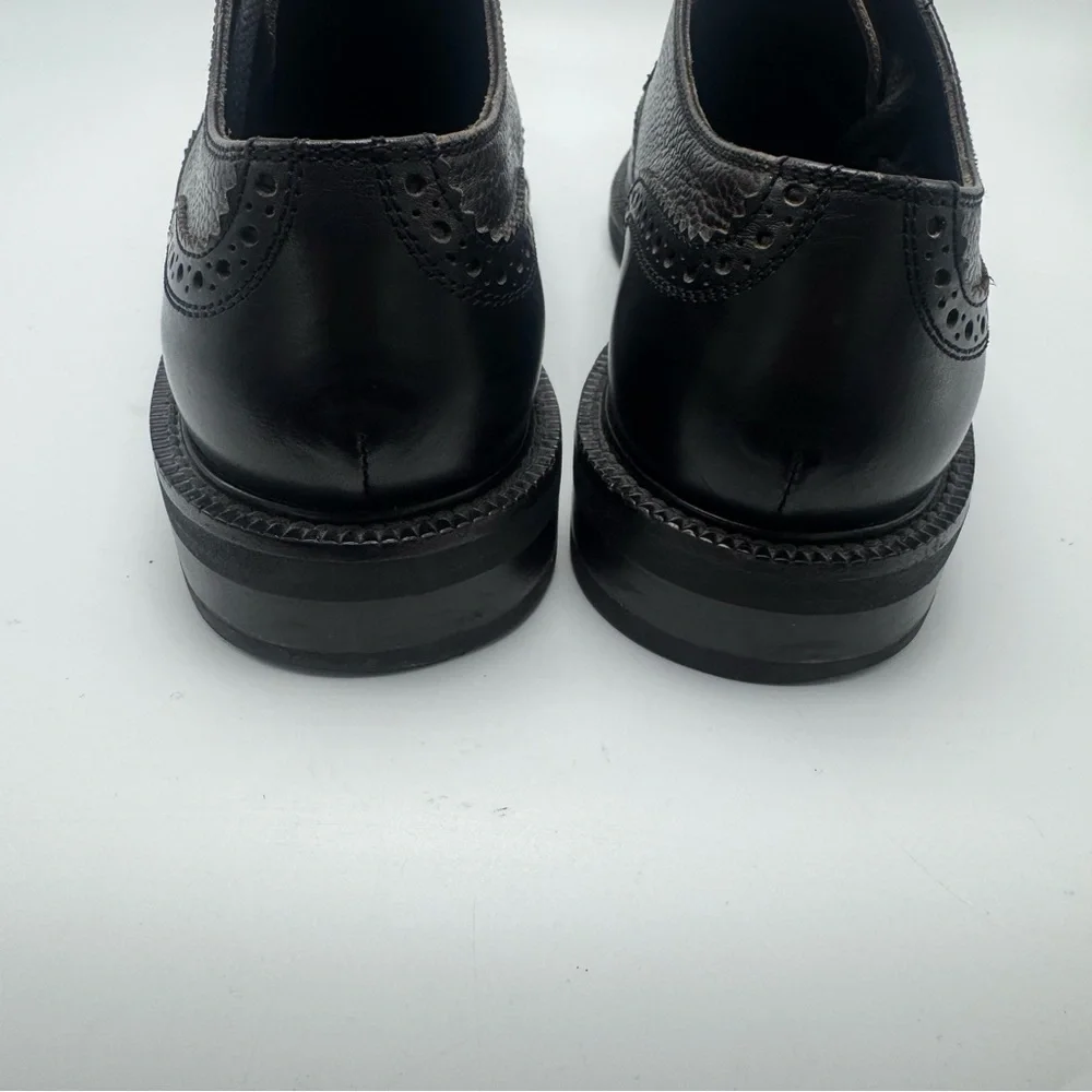Ermenegildo Zegna Black Pebbled Leather Wingtip Derby Shoe US 9 EU 42 Dark Brown